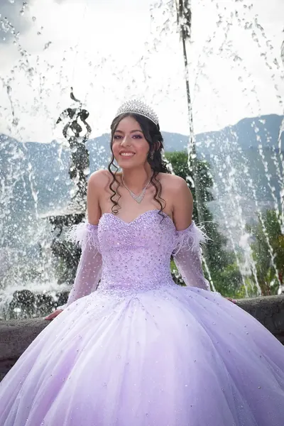 Quinceañera en el Museo El Castillo, foto 6