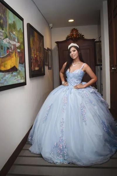Karola en el Museo El Castillo, foto 1